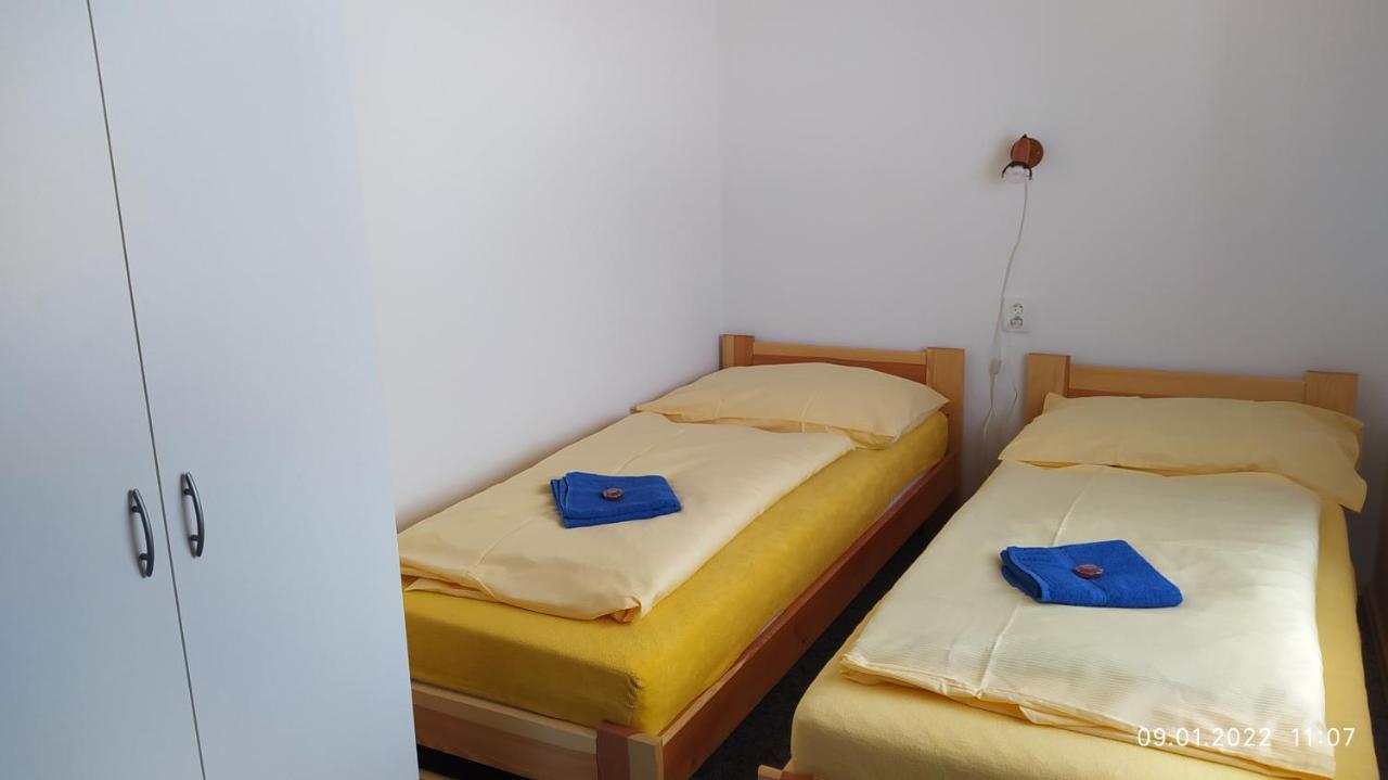 Apartman Pod Zalym Benecko Exterior foto