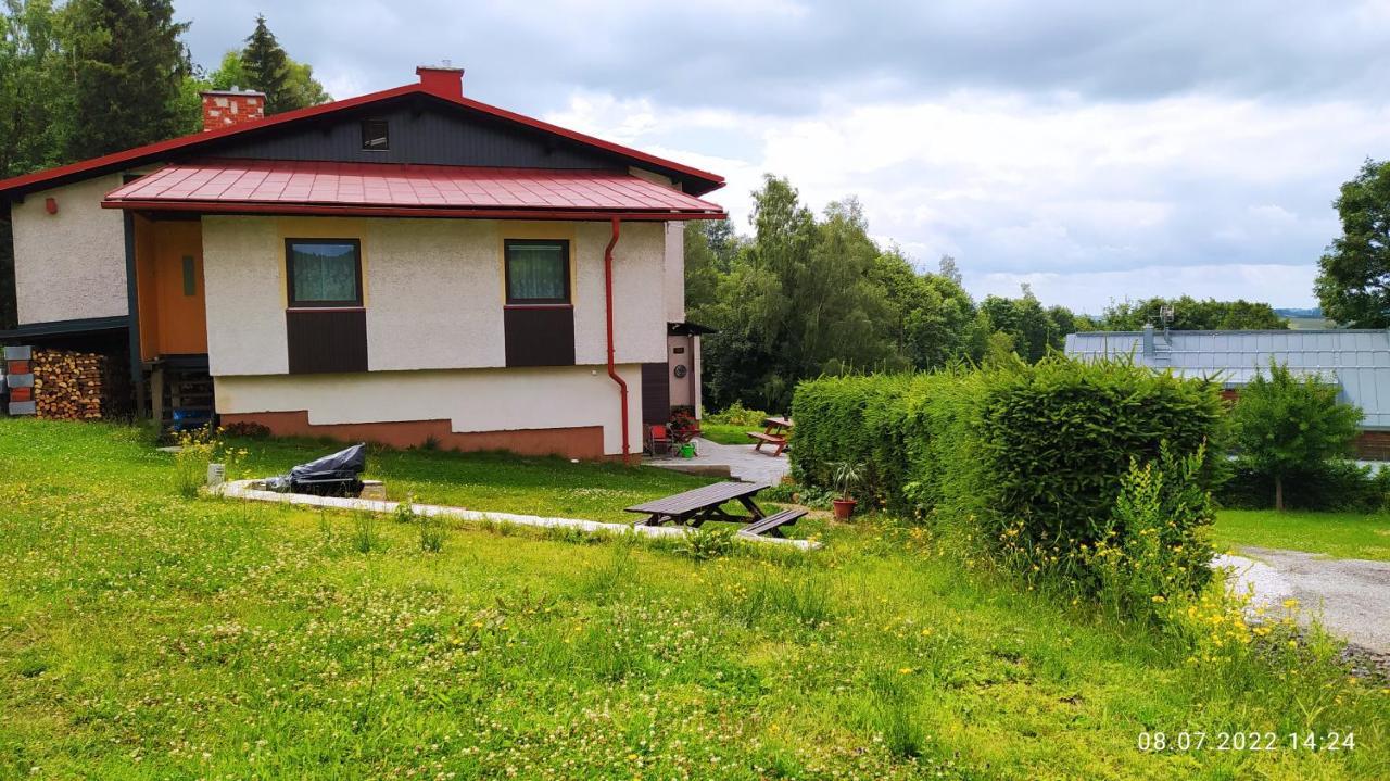 Apartman Pod Zalym Benecko Exterior foto